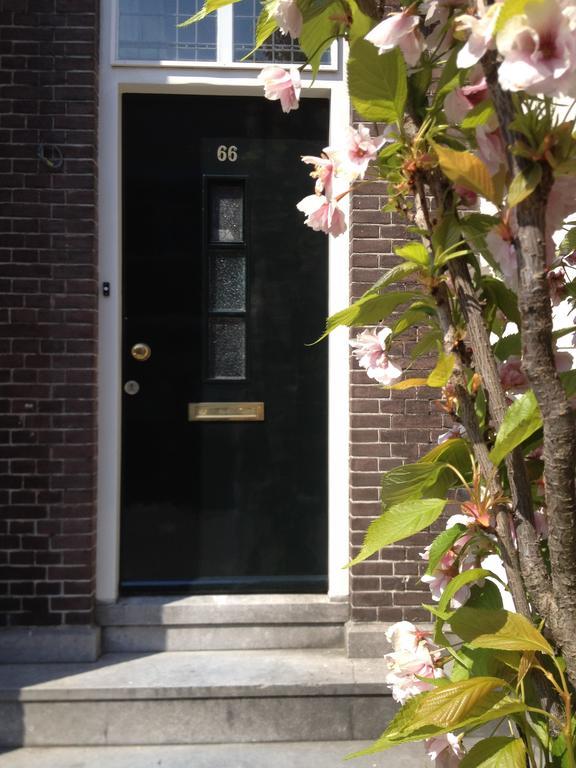 Bed and breakfast De Verkadekamer Zaandam Exterior foto